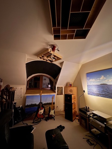 Side wall
